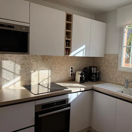 Les Greens - Ste Maxime - 6 Pers - Wifi - Proche Plages Et Centre-ville Hébergement de vacances *