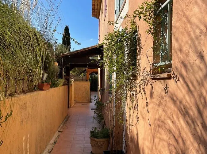 Les Greens - Ste Maxime - 6 Pers - Wifi - Proche Plages Et Centre-ville Sainte-Maxime